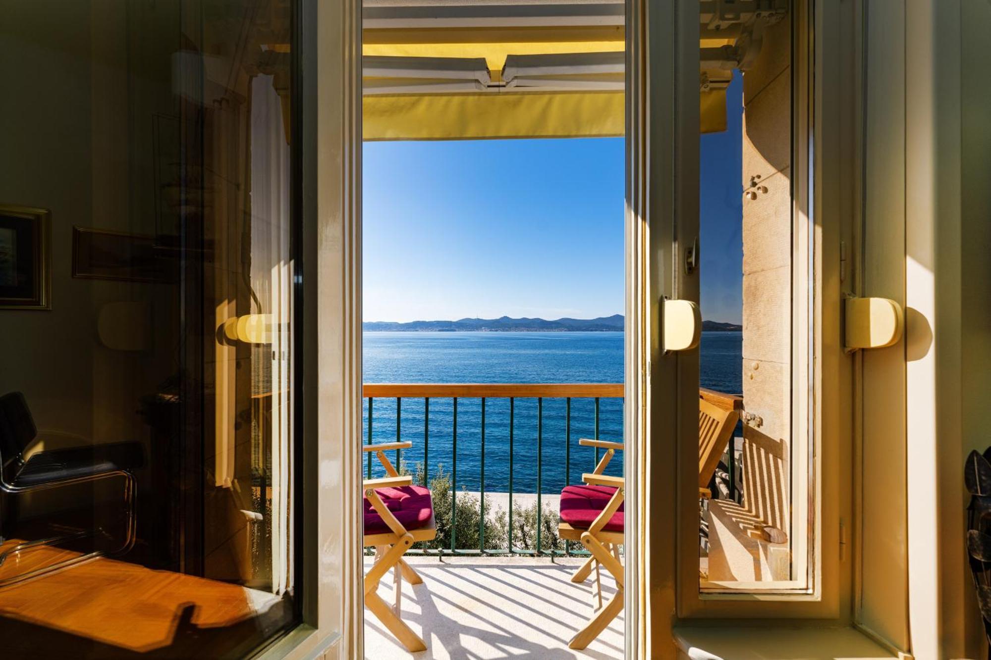 My Dalmatia - Sea View Apartment Riva Задар Екстериор снимка