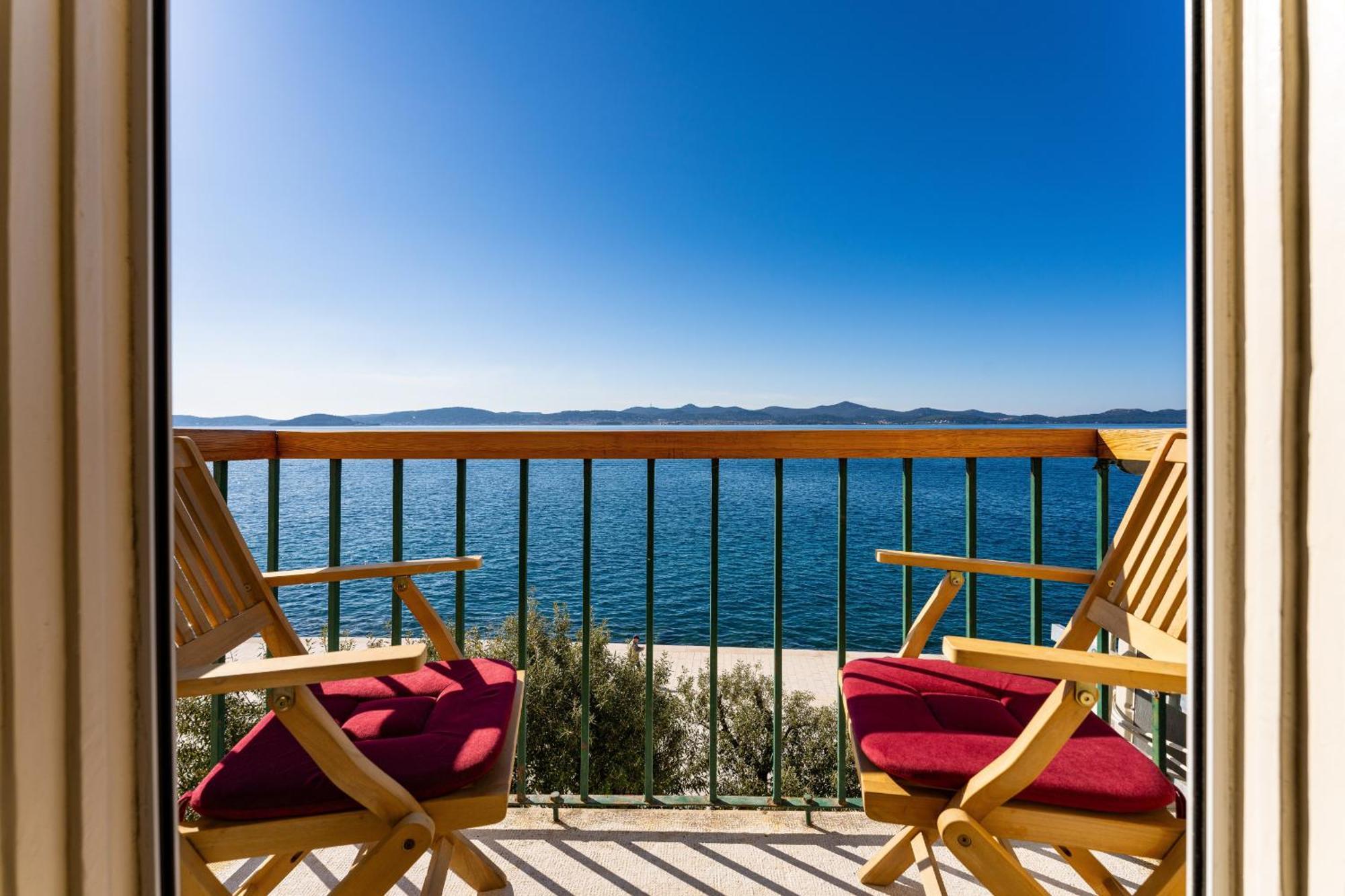 My Dalmatia - Sea View Apartment Riva Задар Екстериор снимка